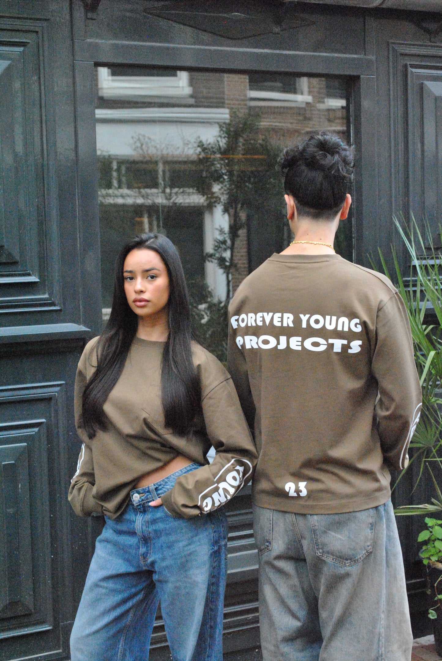 LONGSLEEVE TEE - BROWN