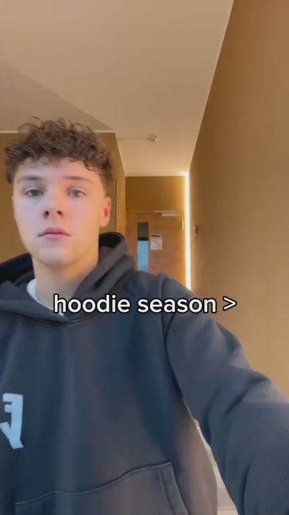 FOREVER YOUNG TEAM HOODIE V2